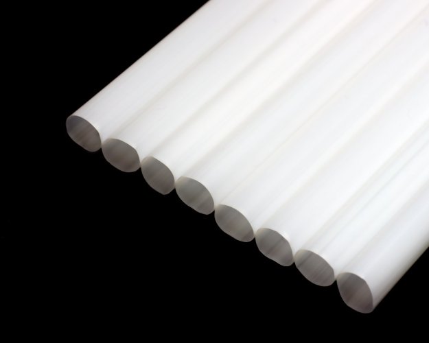 JUMBO brčka 8x255mm bílá 150ks (znovu použitelná)